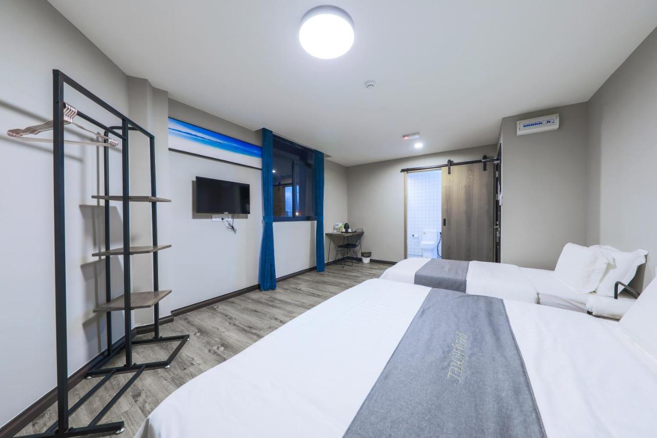 Paly Hotel Семпорна Екстериор снимка