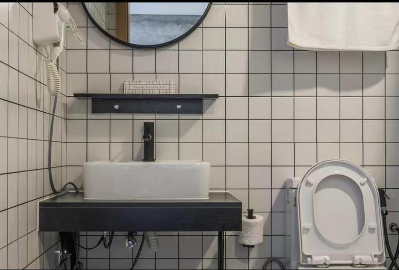 Paly Hotel Семпорна Екстериор снимка